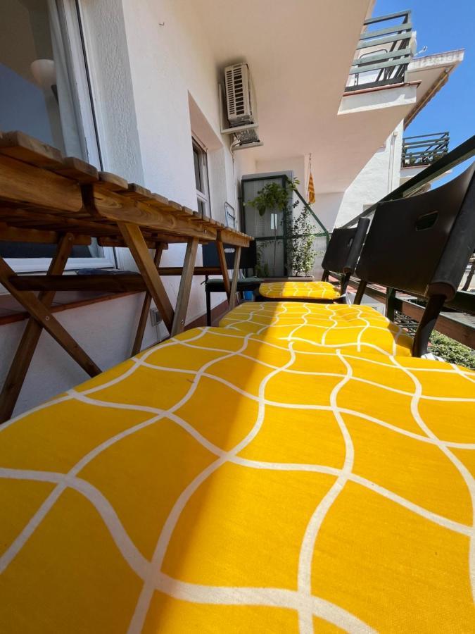 Calma Marina Roses Apartment Ngoại thất bức ảnh