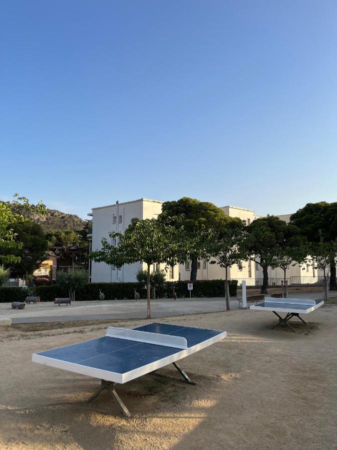 Calma Marina Roses Apartment Ngoại thất bức ảnh