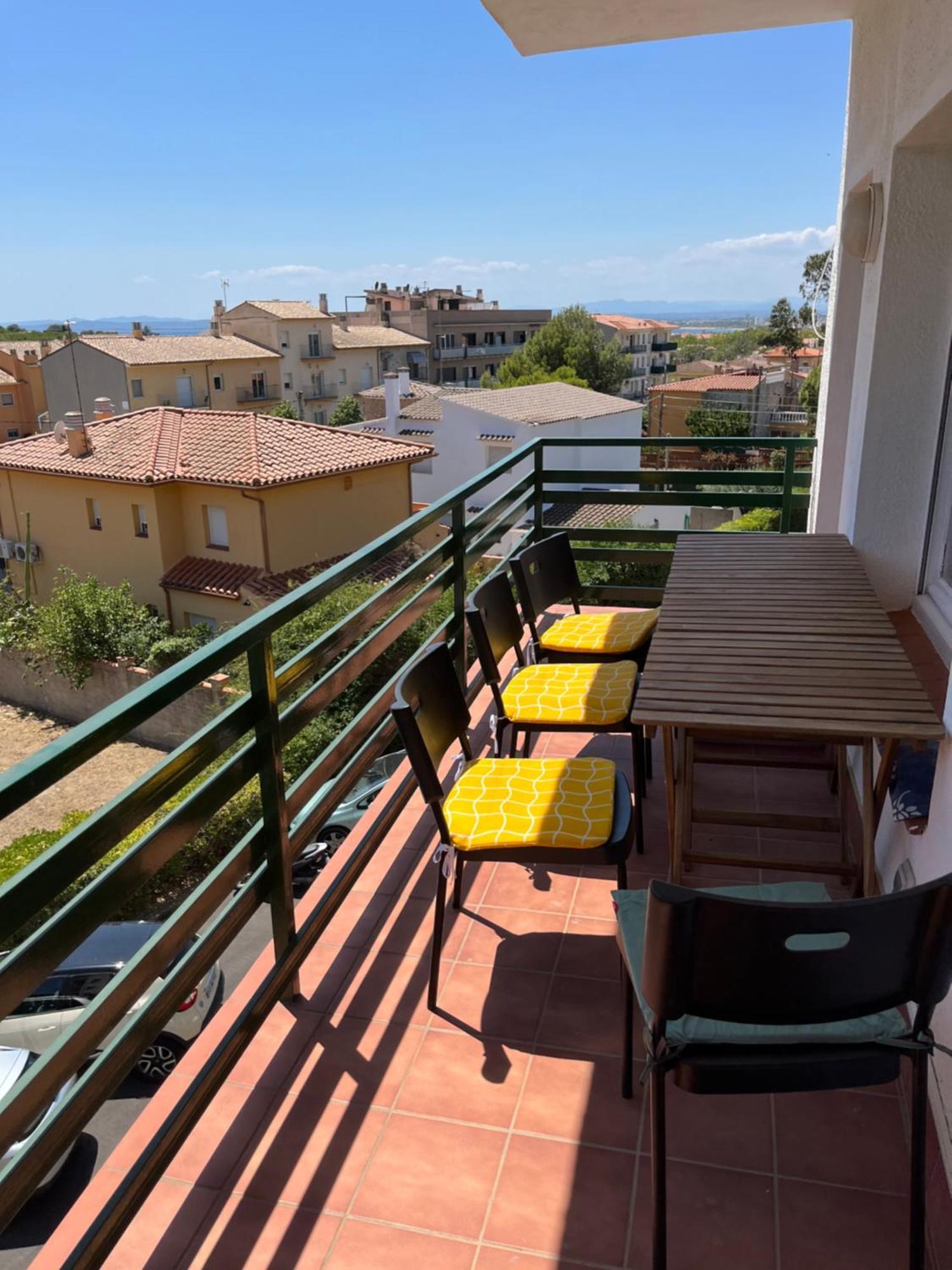 Calma Marina Roses Apartment Ngoại thất bức ảnh